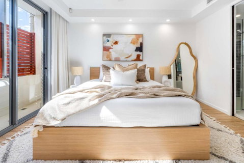 Absolute By Khove - Accommodation Gladstone 0