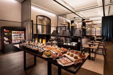 Adelaide Marriott Hotel - Accommodation Gladstone 1
