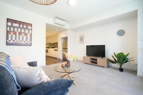 Adorable One Bedroom APT In Heart Of WWP - Accommodation Gladstone 1