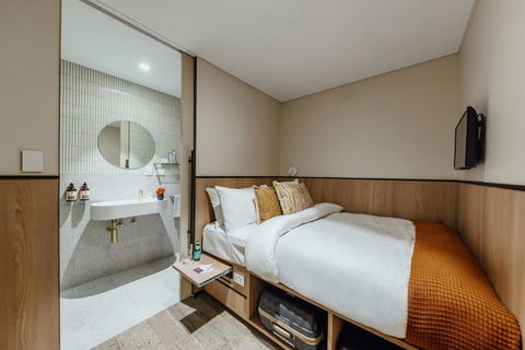 Aerotel Sydney - Inside International Terminal Airport - Accommodation Gladstone 4