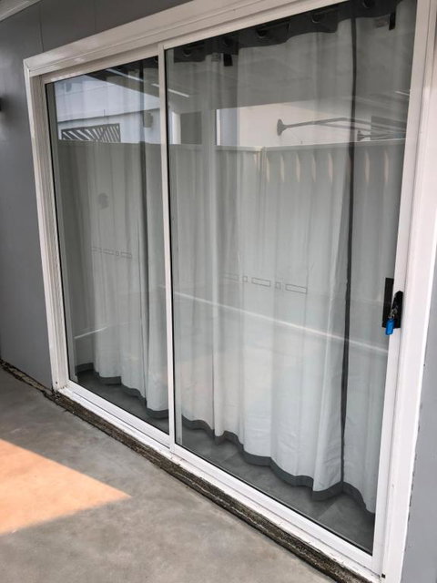 Agapi On Cambridge - Accommodation Gladstone 4