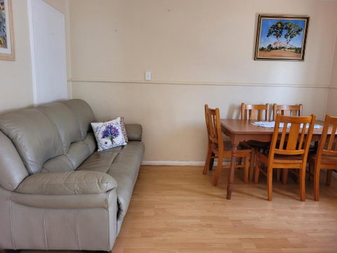 AGVA OPAL - Accommodation Gladstone 3