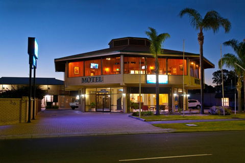 Admiral Motel Bunbury - Accommodation Gladstone 0