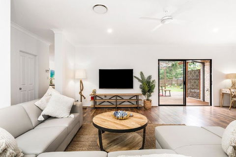 A Perfect Stay - Julian Rocks House - Accommodation Gladstone 3