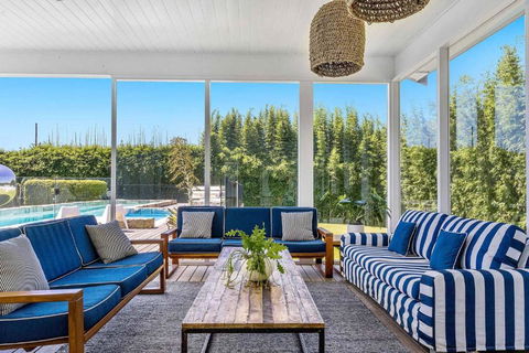 A Perfect Stay - Villa St Helena - Accommodation Gladstone 2