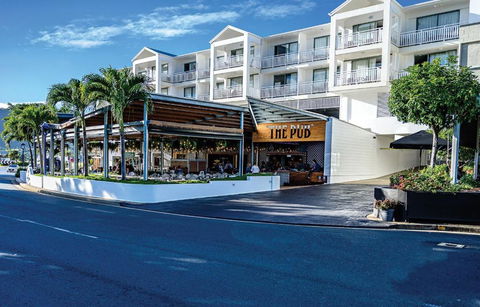 Airlie Beach Hotel - Accommodation Gladstone 2