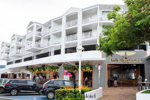 Airlie Beach Hotel - Accommodation Gladstone 3