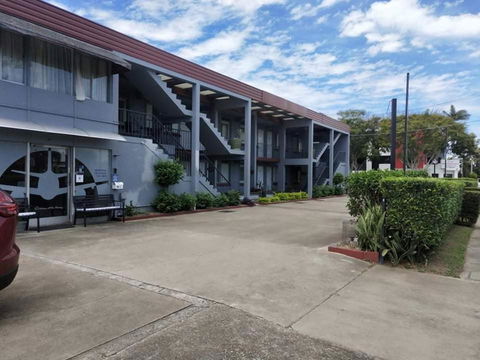 Airway Motel - Accommodation Gladstone 0
