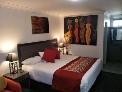 Alabaster Motor Inn - Accommodation Gladstone 0