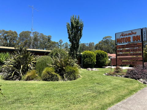 Alexandra Motor Inn - Accommodation Gladstone 4