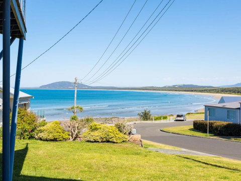 Alexandra Suite Gerroa - Accommodation Gladstone 1
