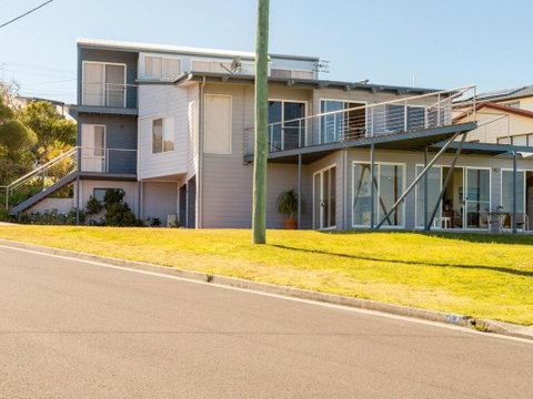 Alexandra Suite Gerroa - Accommodation Gladstone 4