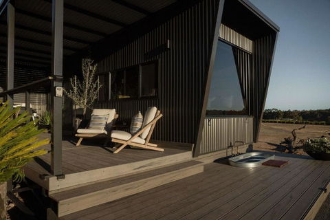 Alisa The Tiny Cabin In Busselton - Accommodation Gladstone 4