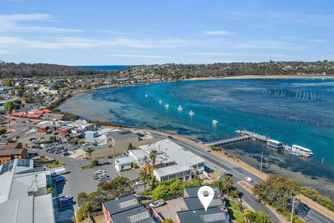All About The View - Accommodation Gladstone 3