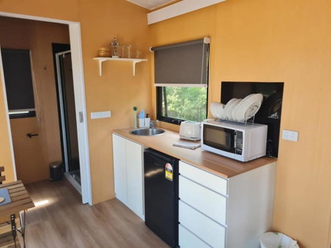 Alma Tiny House By Tiny Away - Accommodation Gladstone 4