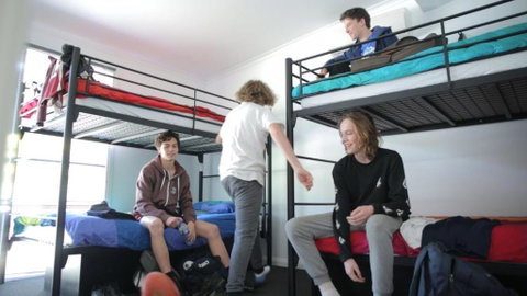 Alpine Sports Lodge - Accommodation Gladstone 0