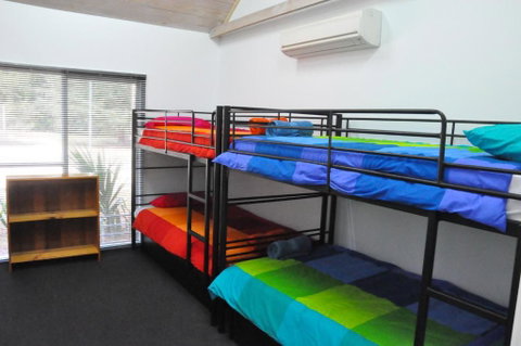 Alpine Sports Lodge - Accommodation Gladstone 1