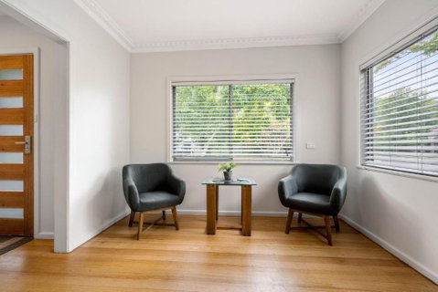 Alpine View Cottage - Accommodation Gladstone 3