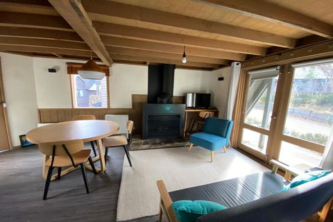 Alps Heimers - Accommodation Gladstone 4