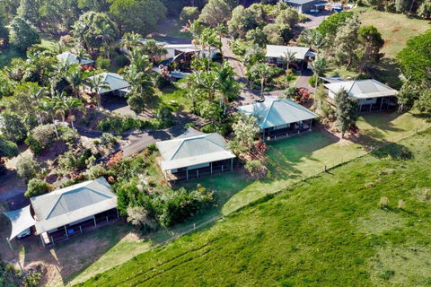 Alstonville Country Cottages - Accommodation Gladstone 1
