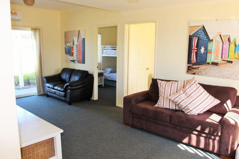 Alton Seas 67 Hargreaves Rd Middleton - No Linen Included - Accommodation Gladstone 4