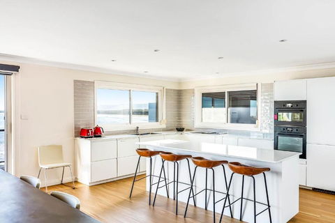 Amaroo - Accommodation Gladstone 4