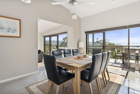 Amaroo - Accommodation Gladstone 2