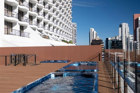 Amazing Suite With Beach Views At Prime Location - Accommodation Gladstone 1