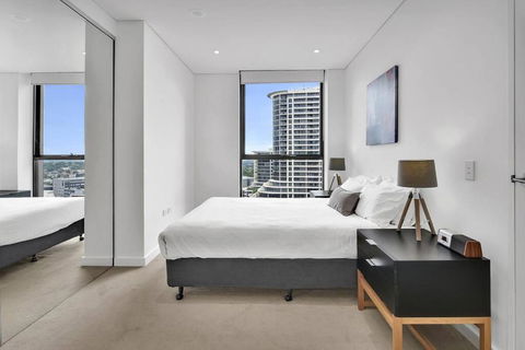 Amazing Two Bedroom St Leonards ATC62010 - Accommodation Gladstone 2