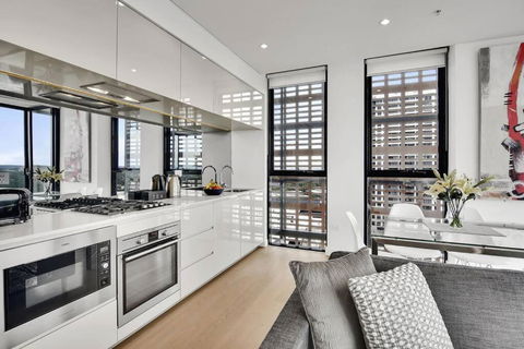 Amazing Two Bedroom St Leonards ATC62010 - Accommodation Gladstone 3