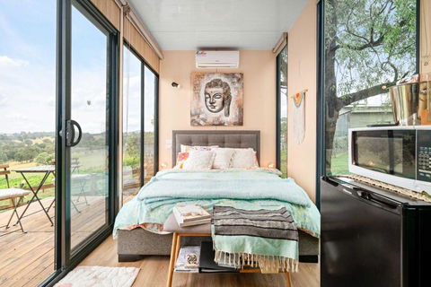 An Unforgettable View By Tiny Away - Accommodation Gladstone 4