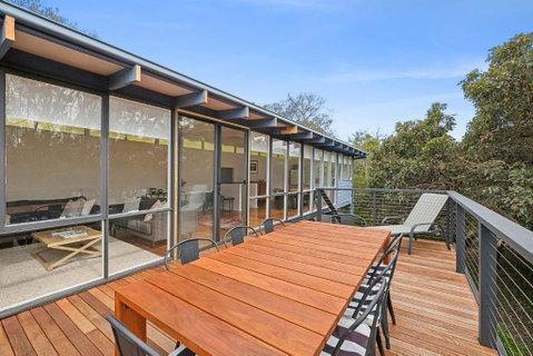 Anglesea Beach Retreat - Accommodation Gladstone 1