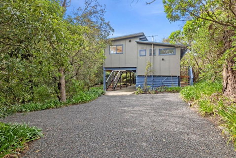 Anglesea Beach Retreat - Accommodation Gladstone 2
