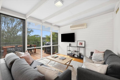 Anglesea Beach Retreat - Accommodation Gladstone 3