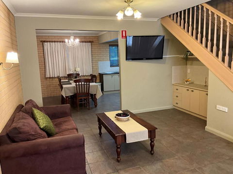 Albury Georgian Motel & Suites - Accommodation Gladstone 4