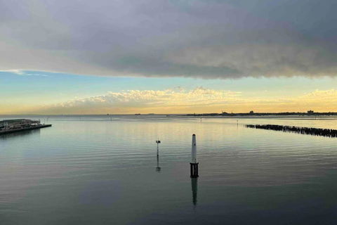 Amzing Ocean View Spacious Three Bedrooms Apartment Port Melbourne - Accommodation Gladstone 4