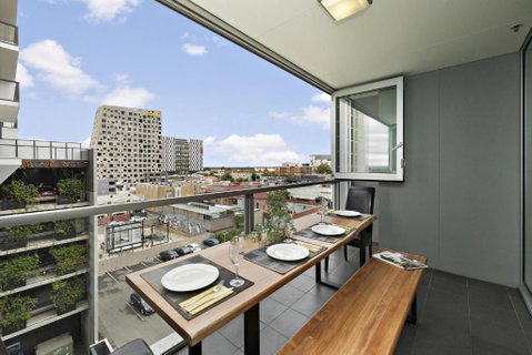 Aster - The Metropolitan Hideaway - Accommodation Gladstone 1