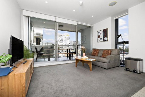 Aster - The Metropolitan Hideaway - Accommodation Gladstone 2