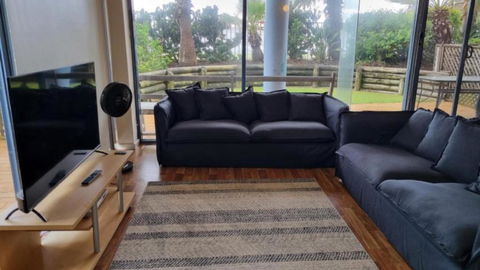Apartment In Paradise - Accommodation Gladstone 3