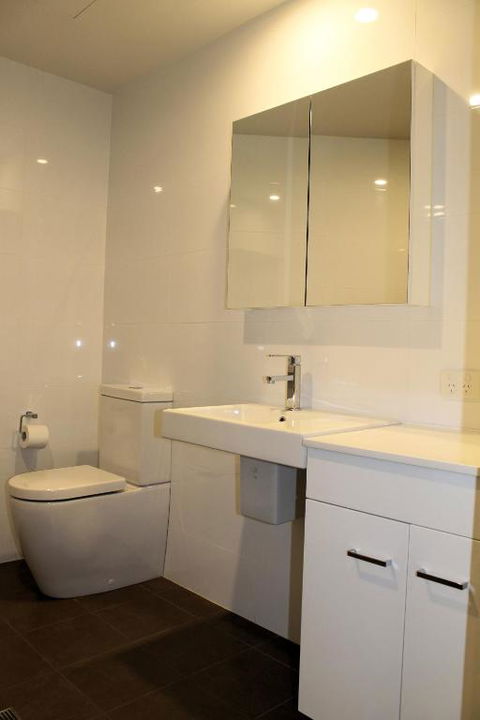 Apartment On King Street - Accommodation Gladstone 3