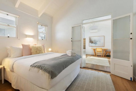 Apollo Studio - Accommodation Gladstone 2