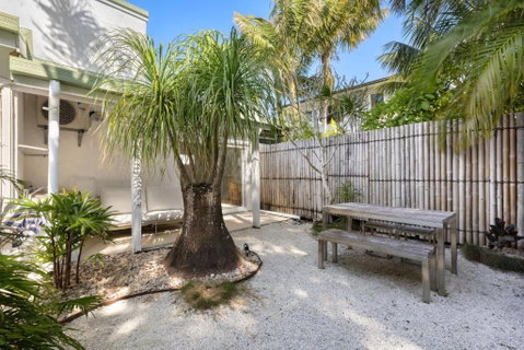 Apollo Studio - Accommodation Gladstone 4