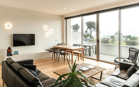 Aquabelle Apartments - Accommodation Gladstone 2