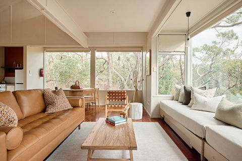Aquila Eco Lodges - Accommodation Gladstone 2