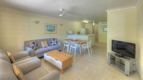 Arcadia Palms 1 - Accommodation Gladstone 1