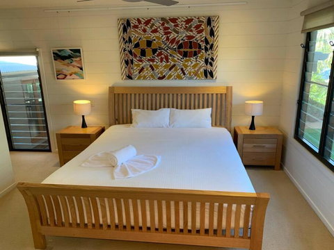 Archies Beach Abode - Accommodation Gladstone 3