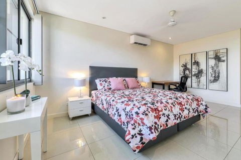 Arguably The Best Location In Darwin City - Accommodation Gladstone 3