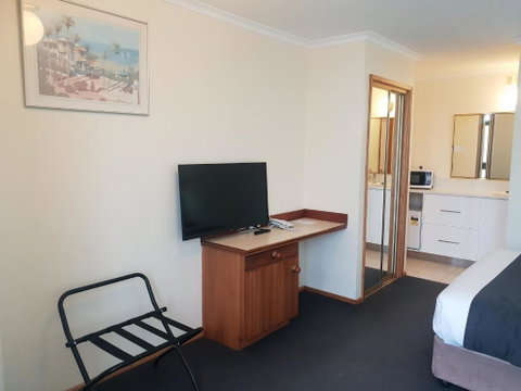 Argyle Motor Lodge - Accommodation Gladstone 1