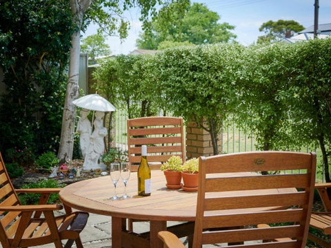 Arlingtons Holiday Accommodation - Accommodation Gladstone 3