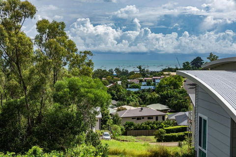 Austinmer - Cannonvale - Accommodation Gladstone 2